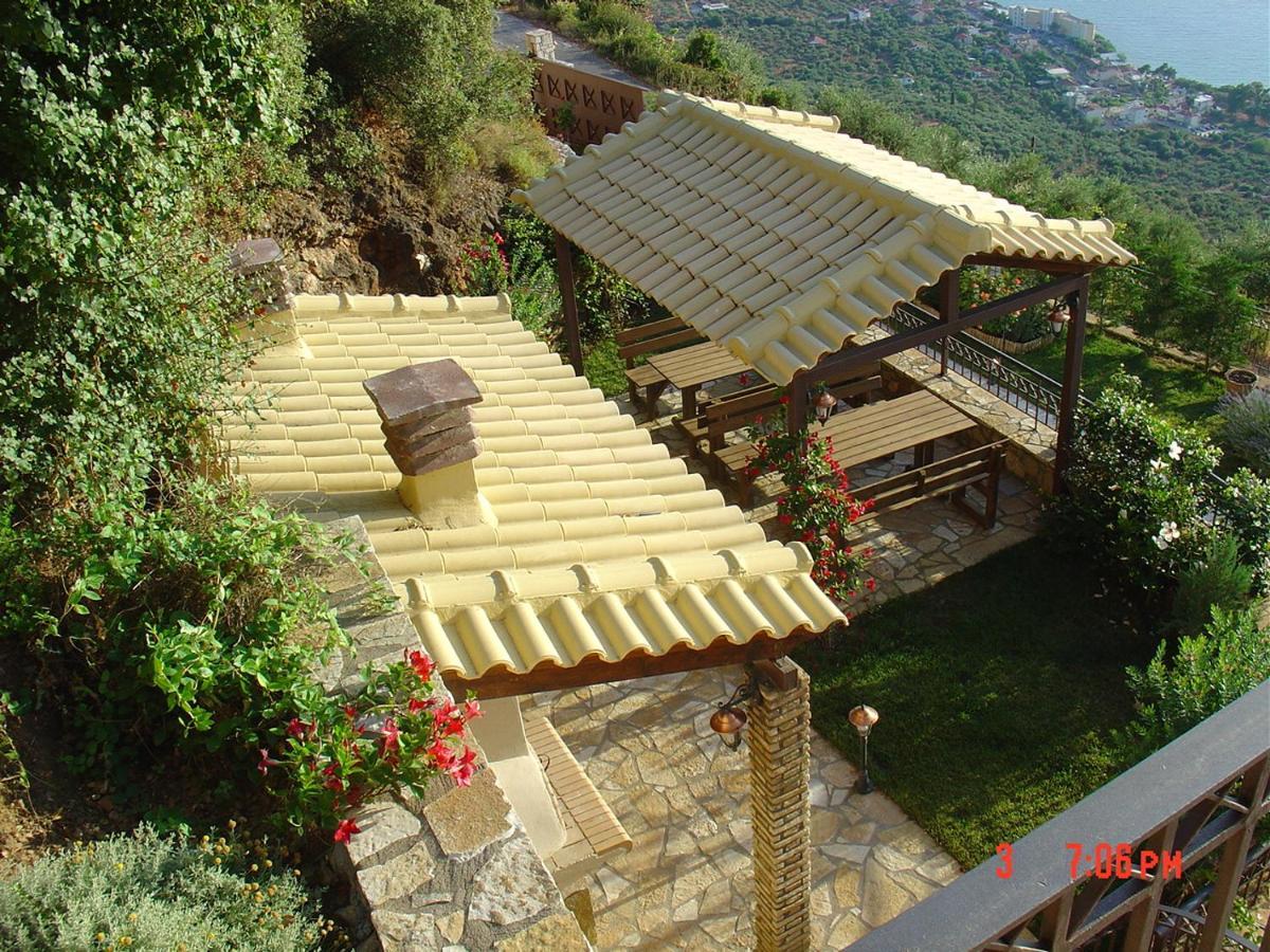 First Floor * ורגה קלמטה